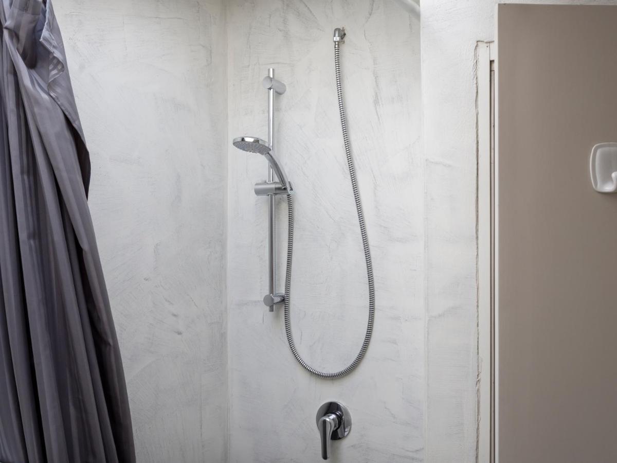 1 Bedroom & 1 Living Room Apt - Duomo 5 밀라노 외부 사진